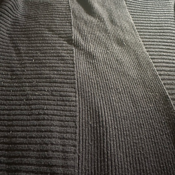 Madison‎ Navy Ribbed Cardigan - Picture 7 of 8